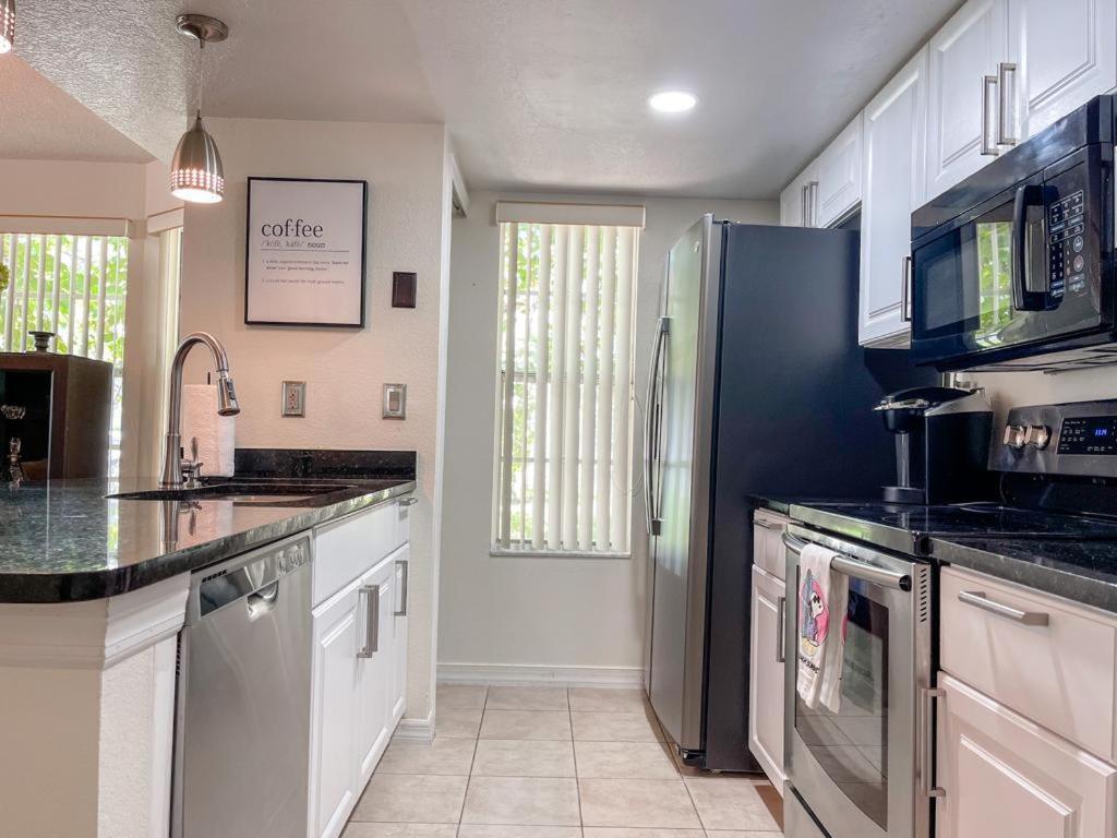 Luxury Condo 3Br Apartment Near Disney World Kissimmee Eksteriør billede